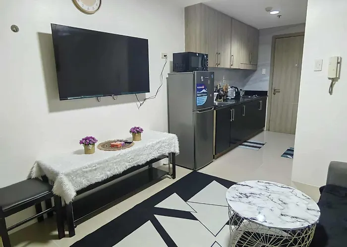 Cityscape Staycation Apartment *